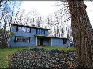 7479 Falling Leaf Ct, Flushing, MI 48433