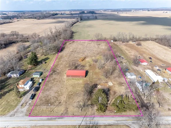 1226 E Jackson Rd, Springfield, OH 45502