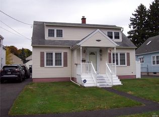 609 Delmar Pl, Syracuse, NY 13208