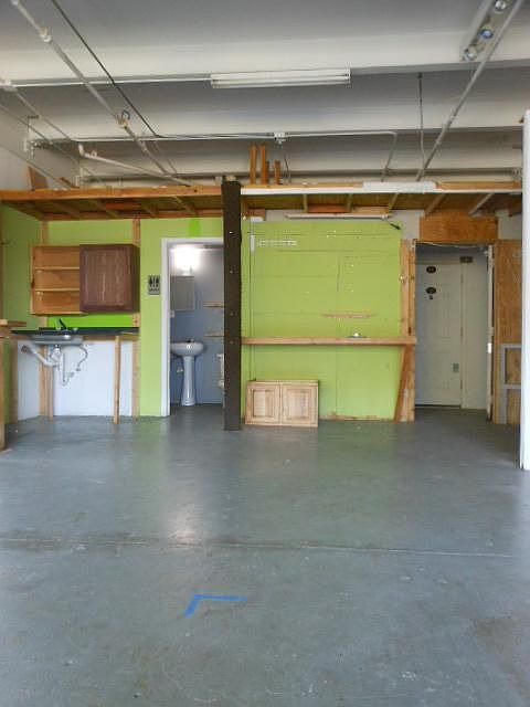 2nd image of 3144 W Carroll Ave APT 3C