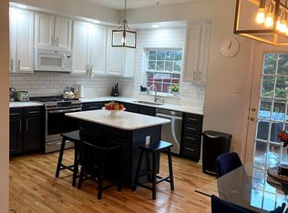 9848 Sherwood Farm Rd, Owings Mills, MD 21117