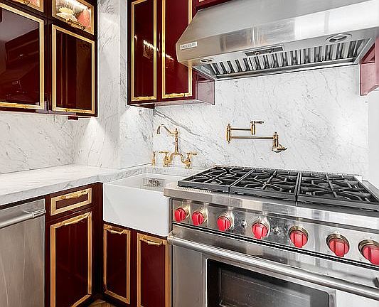 2nd image of 420 E 55th St APT 8U