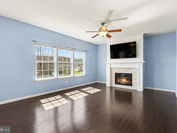 2nd image of 503 Windy Way