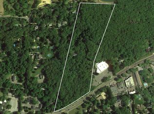 395 Pantigo Rd, East Hampton, NY 11937