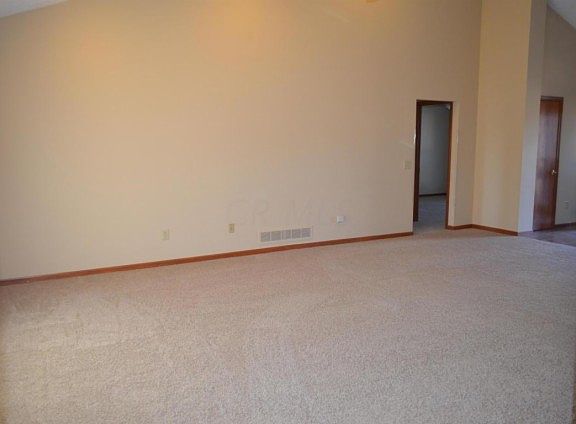 5th image of 1593 Harrison Pond Dr