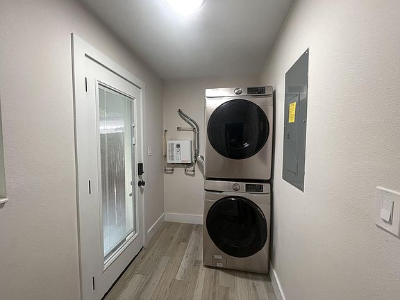 2nd image of 3701 W Gray St