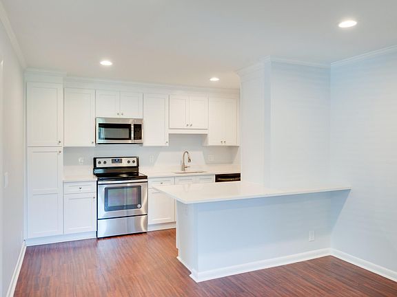 4th image of 2601 Hillsboro Pike APT C1