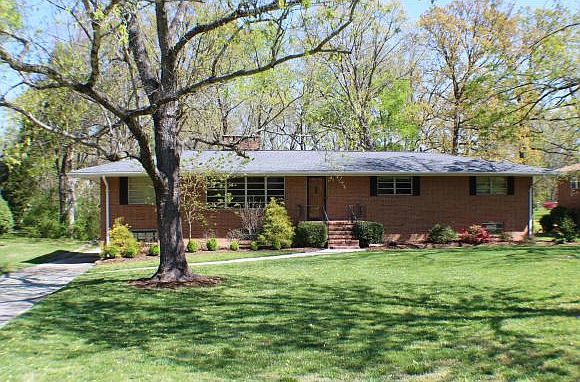 1st image of 2418 Morningside Dr
