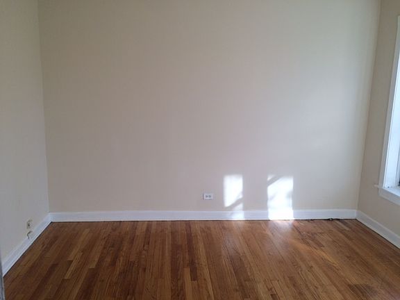 5th image of 1024 E Hyde Park Blvd APT 2S