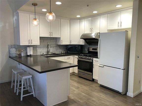 5th image of 835 Arcadia Ave Unit 3