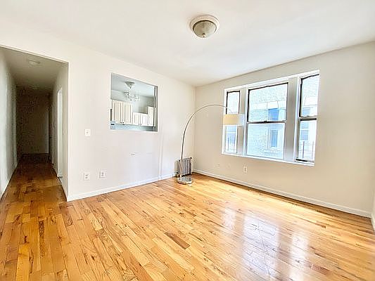 4th image of 412 W 129th St APT 20