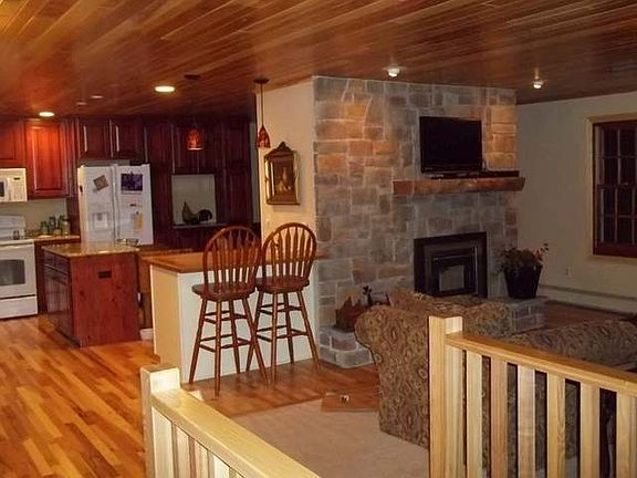 3rd image of 4471 E Balsam Ln #E