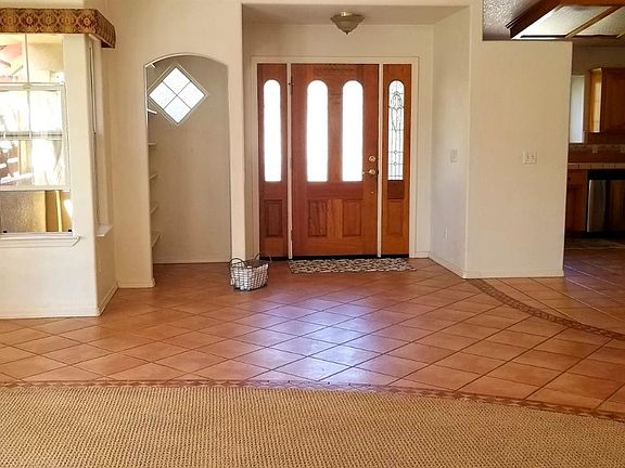 2nd image of 405 W Paseo Ct