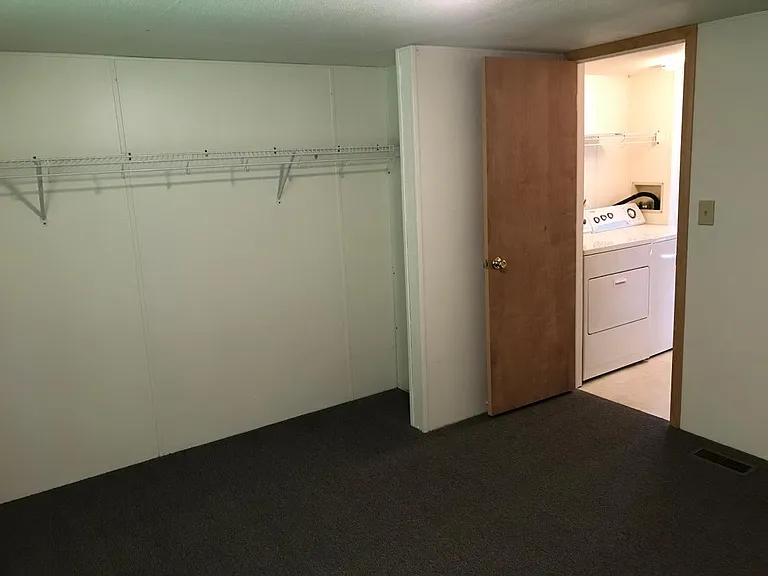 7600 Heatherstone Dr #10 — Photo 11