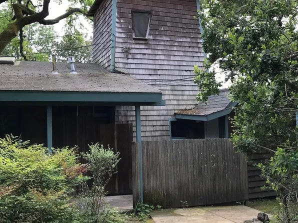 2251 Thornsberry Rd, Sonoma, CA 95476