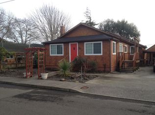 825 15th Ave, Seaside, OR 97138