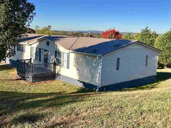3rd image of 1147 Mount Vista Dr