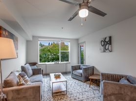 Epicenter Apartments