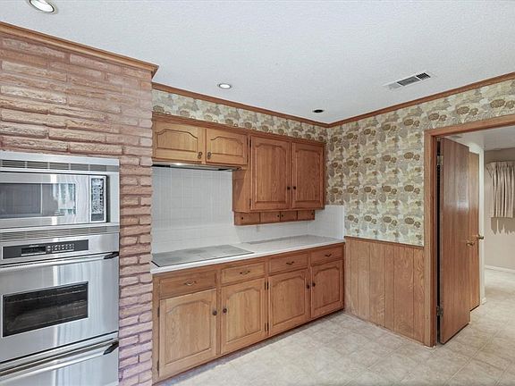 2nd image of 6332 Inca Rd