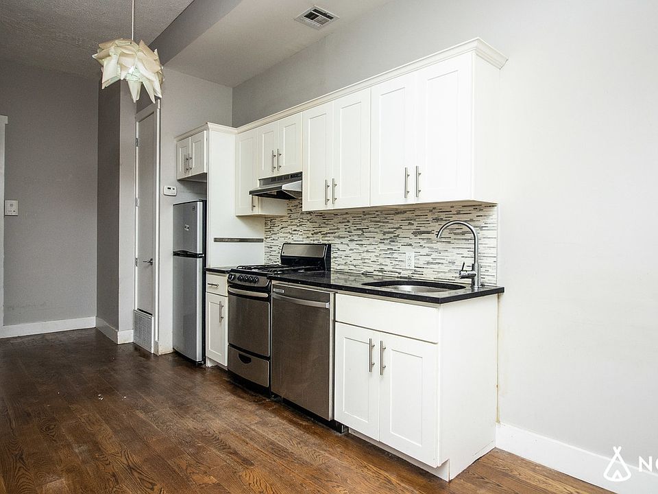 1st image of 126 Melrose St #1G
