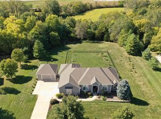 15640 Parkhill St, Overland Park, KS 66221