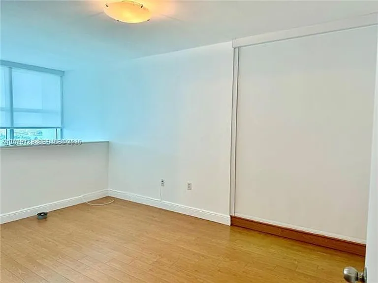 3131 NE 188th St #21213 — Photo 11