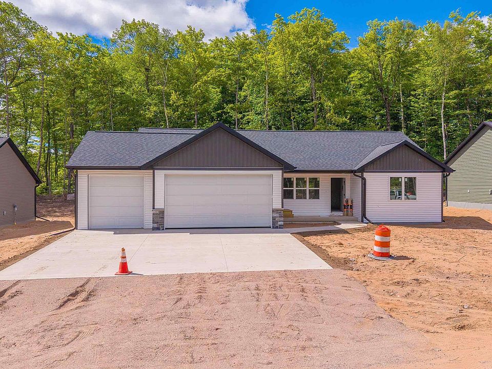 1st image of 148 Woodland Dr