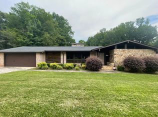 3917 Hickory Tree Ln, Greensboro, NC 27405