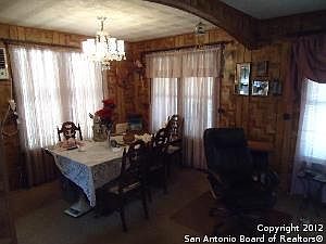 5th image of 210 Dorris St