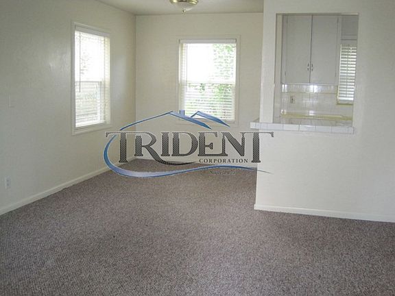 4th image of 444-462 McRae Way #450