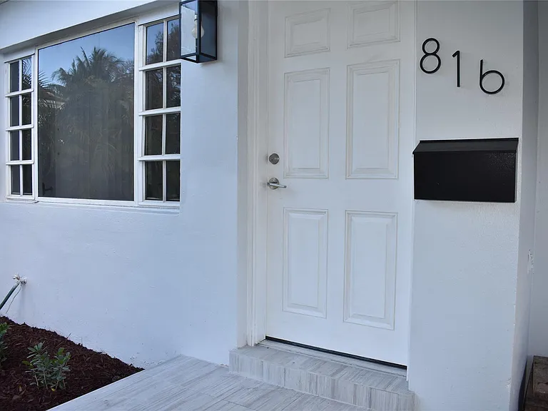 816 SE 6th Ct — Photo 3