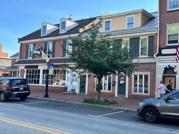 328 High St #2B
