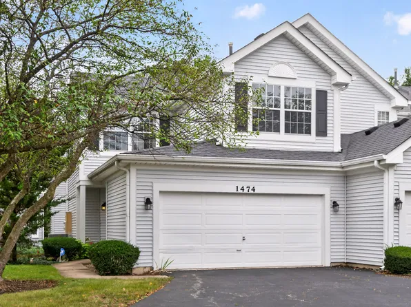 1474 Walnut Hill Ave, Saint Charles, IL 60174