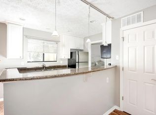 5308 Darlington Rd APT D, Columbus, OH 43220