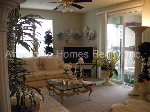 3rd image of 1510 Topanga Ln Unit 206