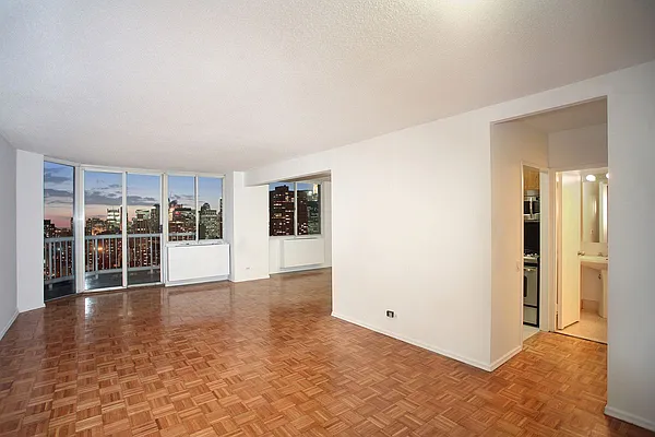 Rented by UDR | media 2