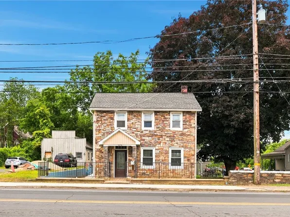 3276 Easton Ave, Bethlehem, PA 18020