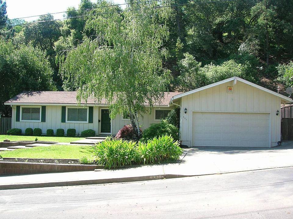 2nd image of 337 Christie Dr