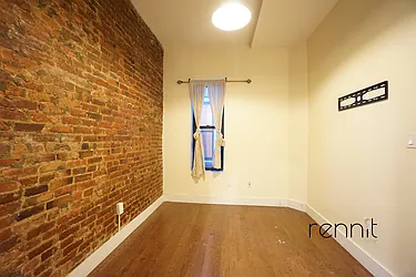 Rented by Rennit Inc.