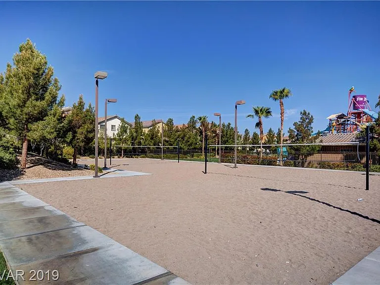 87 Tall Ruff Dr — Photo 8