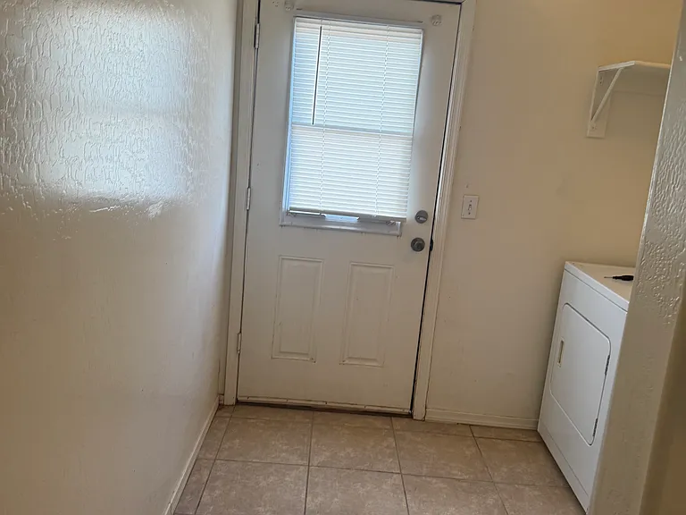 4120 N Montezuma Dr #B — Photo 21