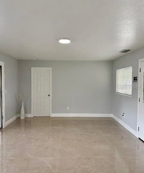 1337 Lake Asher Cir — Photo 29