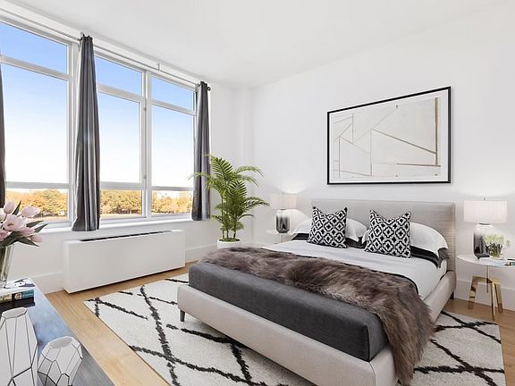 3rd image of 20 Bayard St APT 5B
