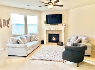 7401 Valentine Ln, Pearland, TX 77584