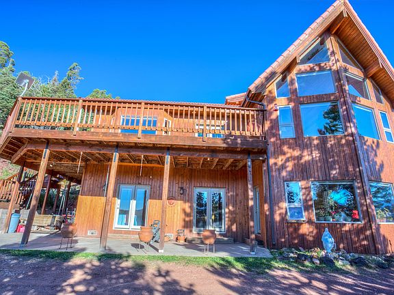 3rd image of 1020 Houchin Blvd