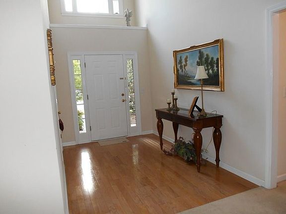 4th image of 3160 Wellbrook Dr