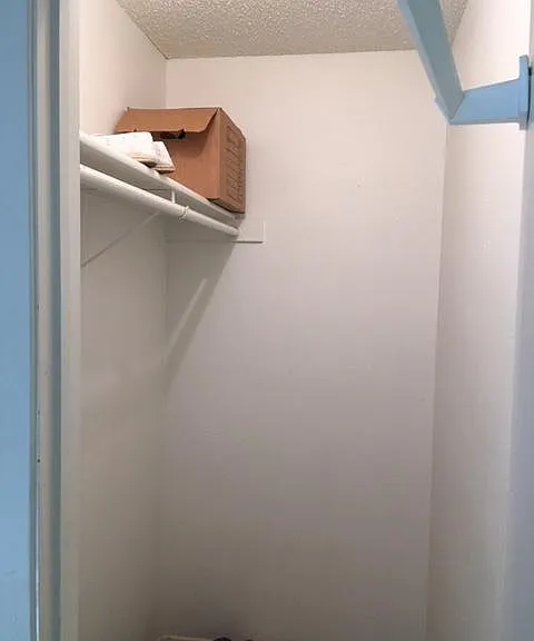 Great walk-in closets