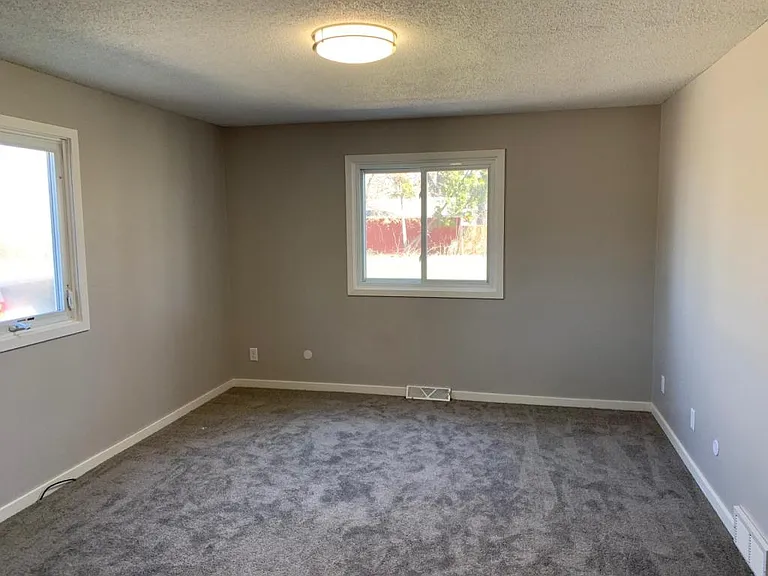 3343 Langly Ct N — Photo 8