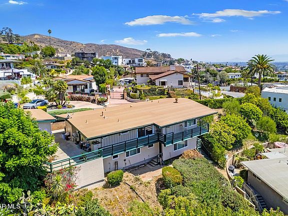 3rd image of 362 Artemisia Dr