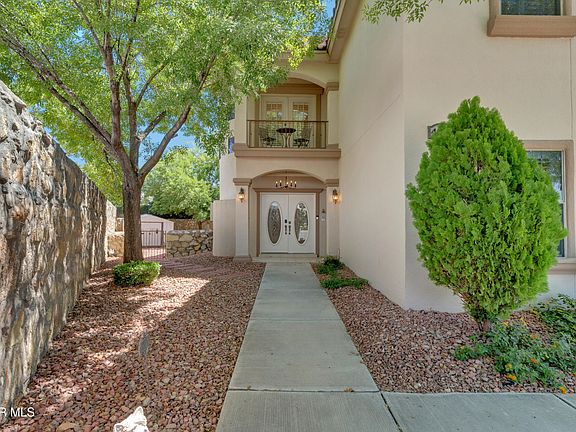 5th image of 4028 Hacienda Rey Dr